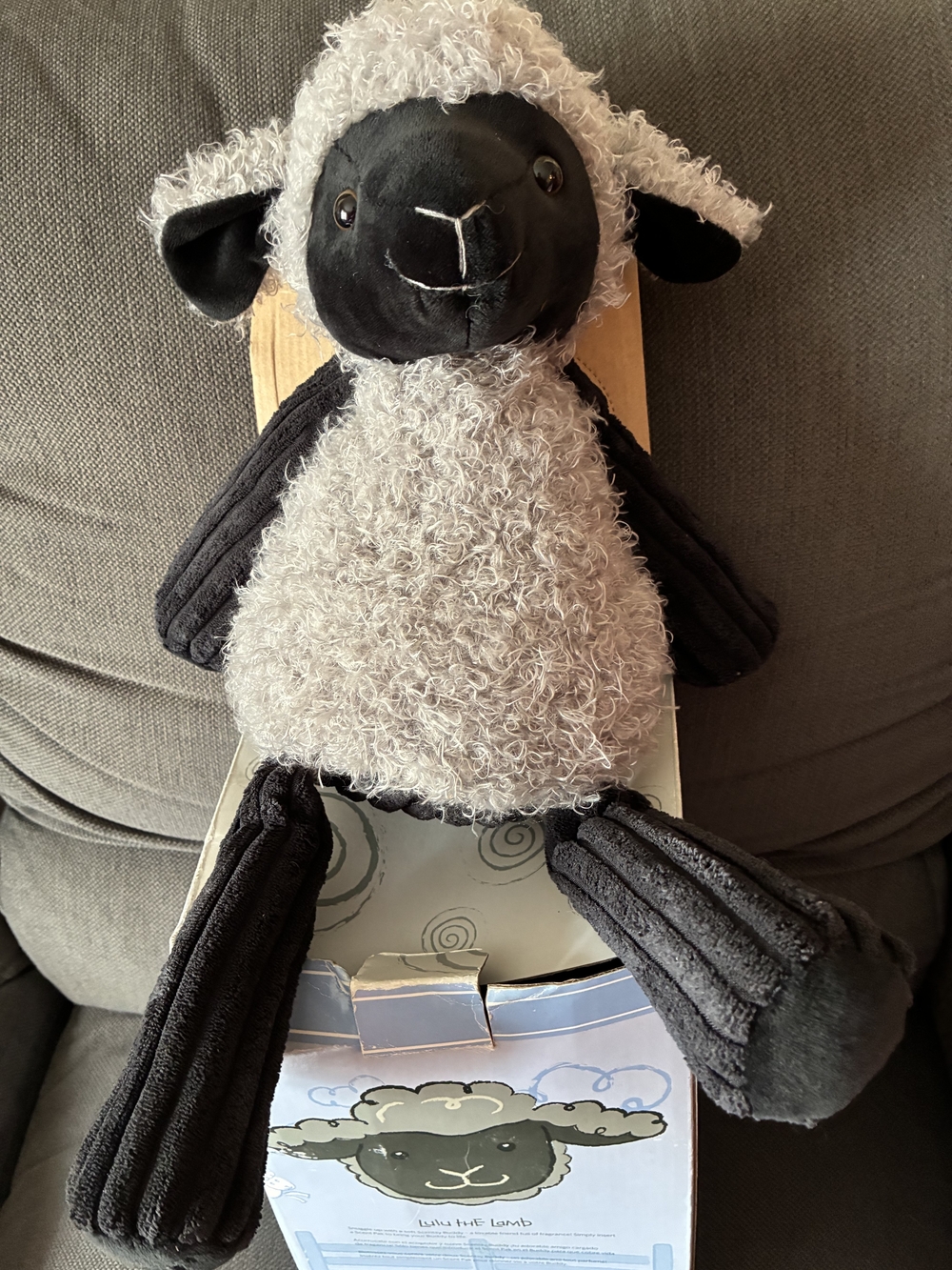Scentsy Buddy Lulu The Lamb Plush-Retired-Plastic Eyes-2014-No Scent Pak-16"